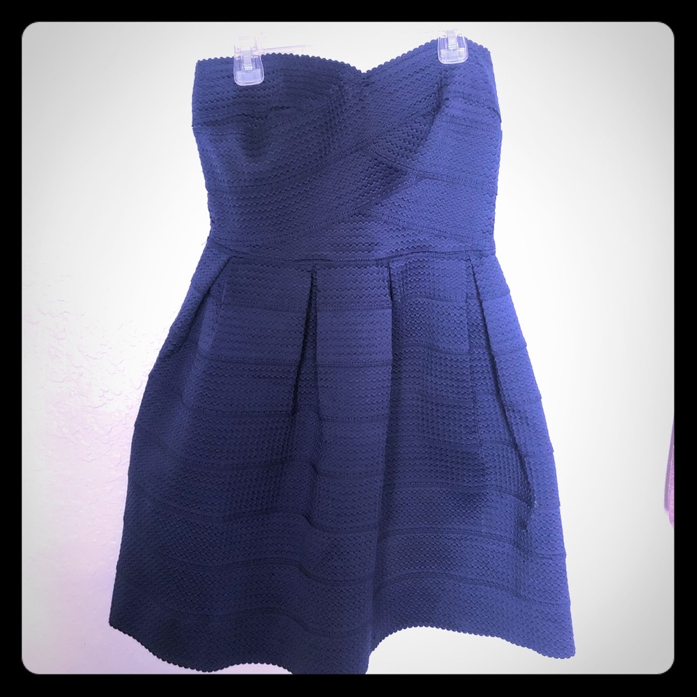 Blue strapless dress